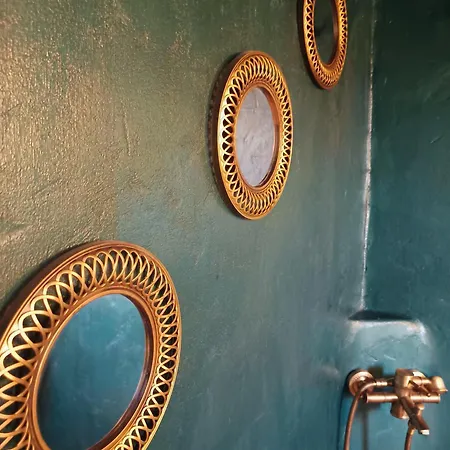 Semesterbostad Kalliberry Cycladic Hidden Gem With Outdoor Bathtub Kalivari (Andros)