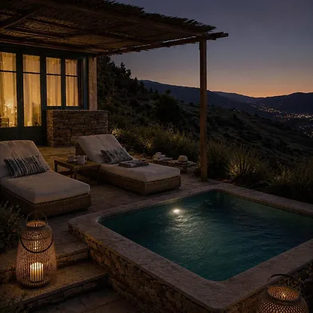 Semesterbostad Kalliberry Cycladic Hidden Gem With Outdoor Bathtub