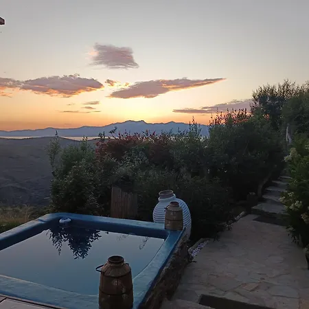 Kalliberry Cycladic Hidden Gem With Outdoor Bathtub
