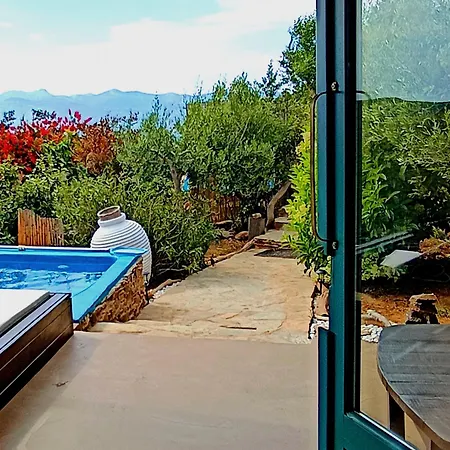 Kalliberry Cycladic Hidden Gem With Outdoor Bathtub Nyaraló *
